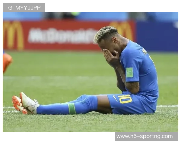 克林斯曼称菲尔克鲁格为世界杯最佳禁区终结者期待他带来惊喜表现 克林斯曼称菲尔克鲁格为世界杯最佳禁区终结者期待他带来惊喜表现